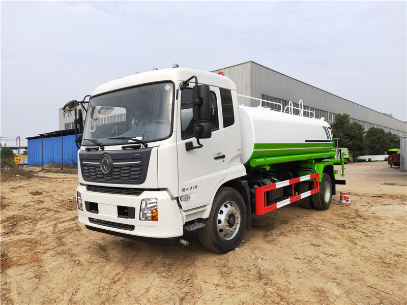 東風天錦15方灑水車