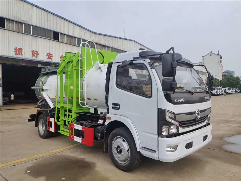 東風(fēng)7方餐廚垃圾車(圓罐)